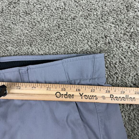 Under Armour Shorts Mens 36 Gray Lightweight Performance Chino HeatGear READ - Picture 7 of 11